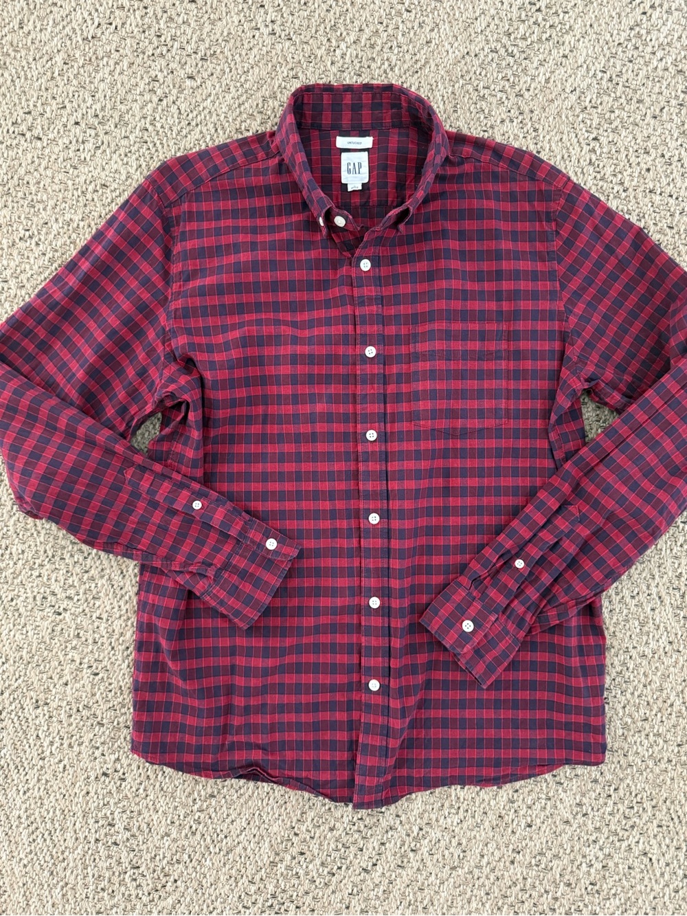 GAP Men's Red and Navy Plaid Button-Down Shirt